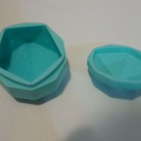 Loot Crate Bundle 12 piece - Picture 6 of 7